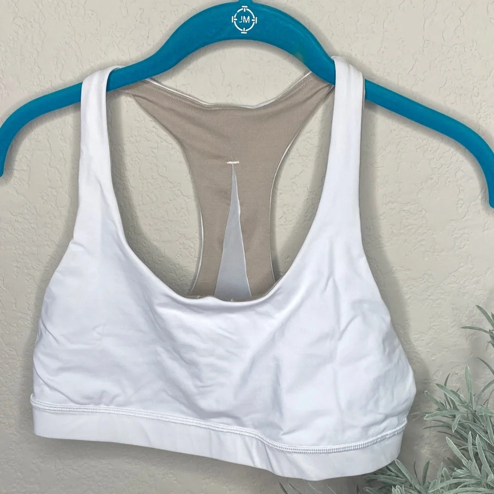 lululemon athletica White and Beige Racerback Sports Bra Size 12 Large